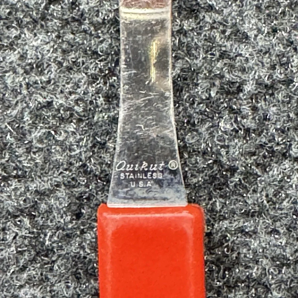 Quikut Stainless Steel Two-Prong Carving Fork Red Handle Vintage